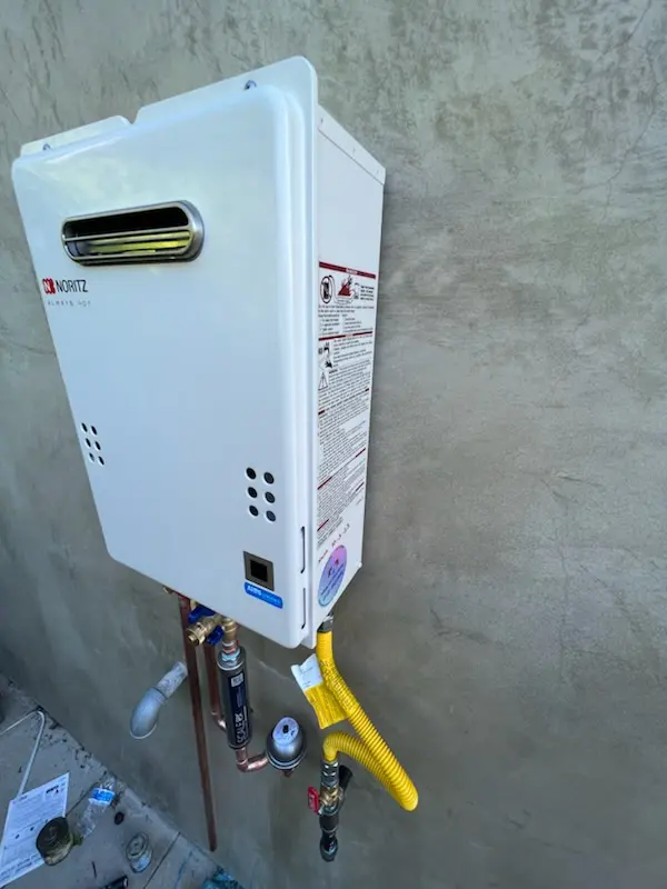 Tankless water heater installation for Naces Corner homes